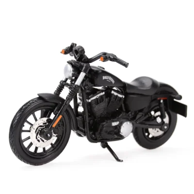 Harley Davidson 2022 Sportster Iron 883 Maisto 1:18 - Imagem 5