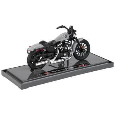 Harley Davidson 2022 Sportster Iron 883 Maisto 1:18 - Imagem 9