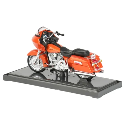 Harley Davidson 2002 FLTR Road Glide Maisto 1:18 - Imagem 4